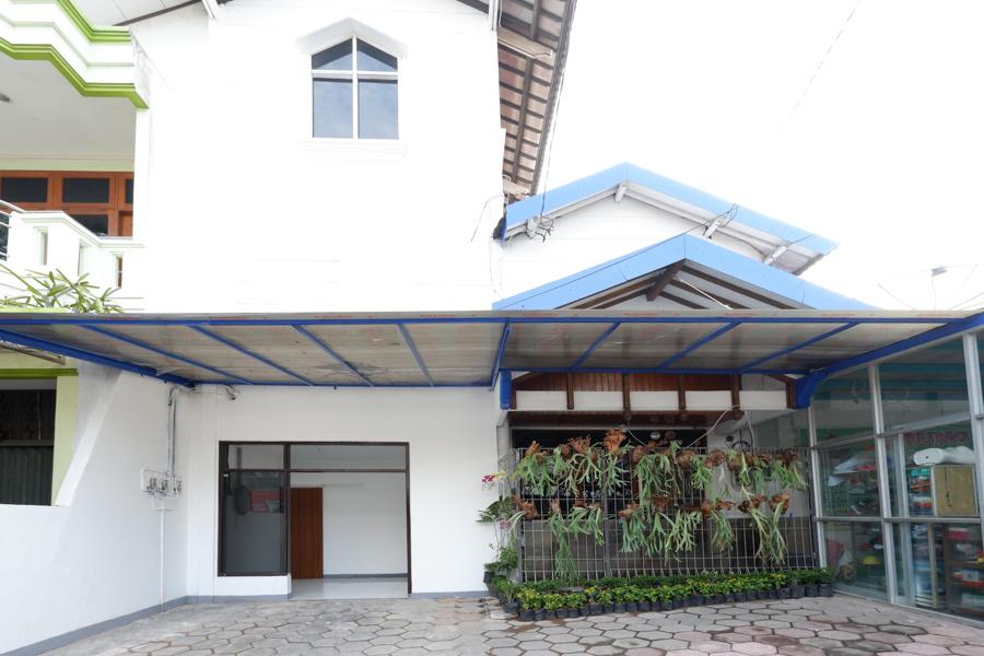 Super Oyo 90426 Near Mall Ciputra 2 Semarang Zewnętrze zdjęcie