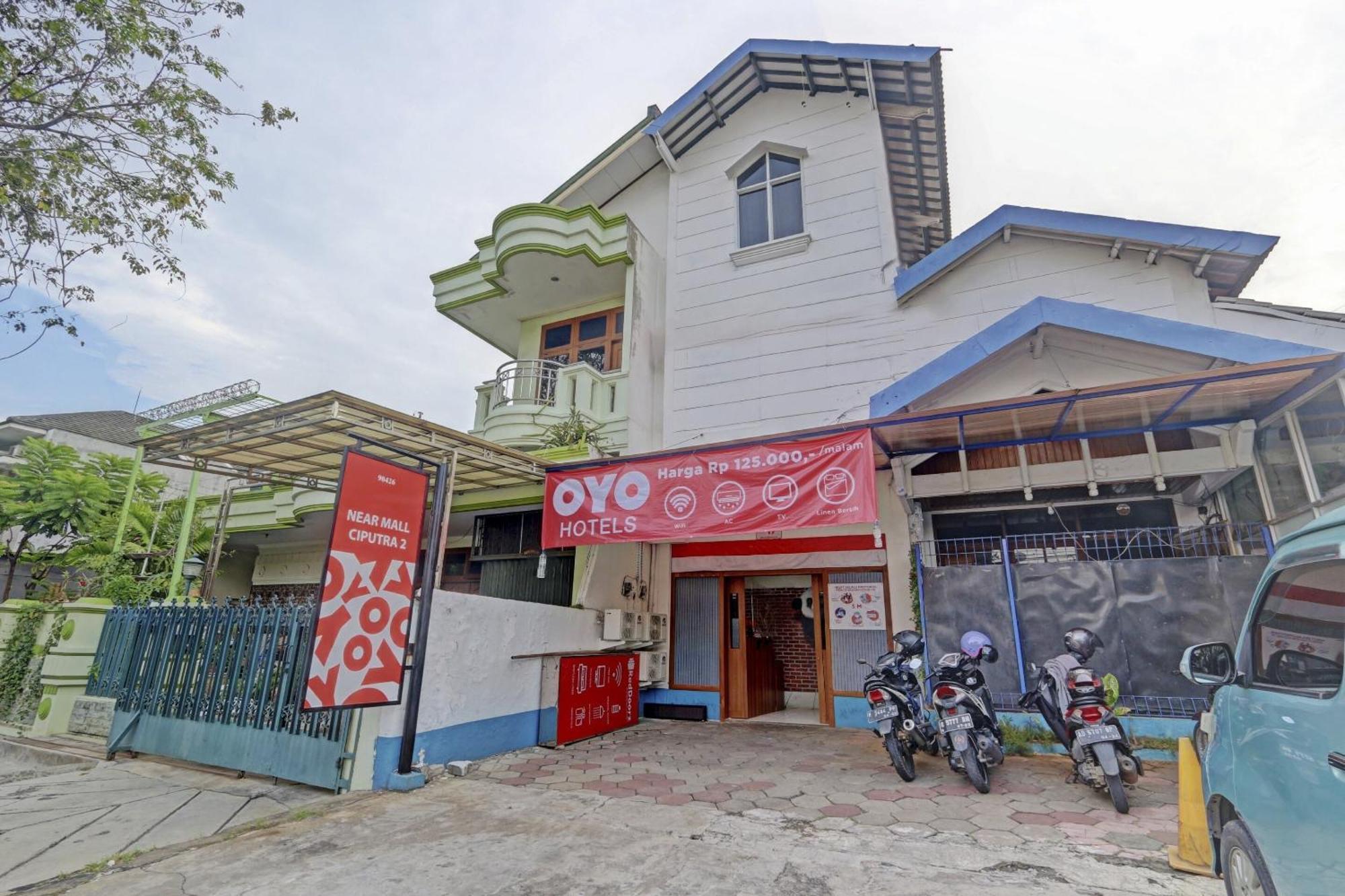 Super Oyo 90426 Near Mall Ciputra 2 Semarang Zewnętrze zdjęcie